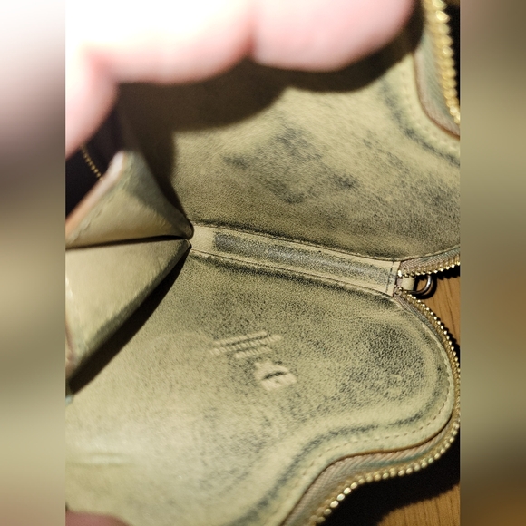 MCM Gold Heart Coin Pouch pouch - Picture 4 of 8